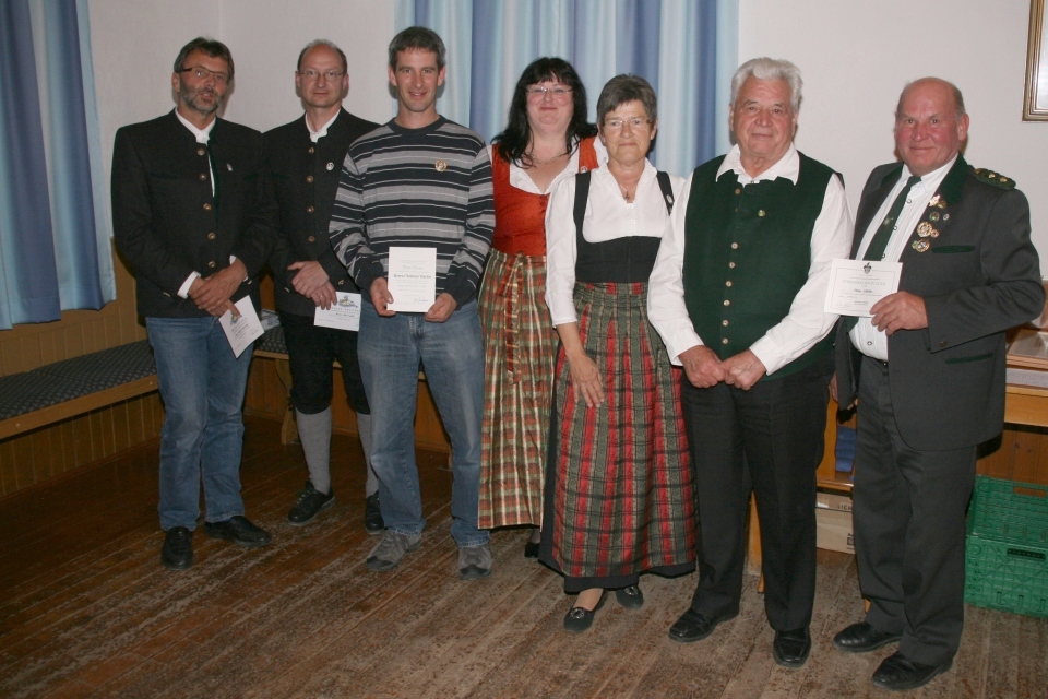 Ehrung der Funktionre (von links): Manfred Holzschuh, Alois Spie, Christian Martin, Edith Krenmayr, Martina Wllert, Franz Pfisterer und Otmar Schilcher