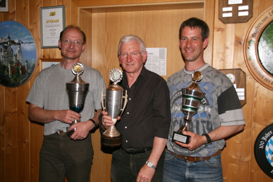  Pokalgewinner von links: Alois Spie, Alois Gerg und Christian Martin (es fehlt Veronika Kemser)